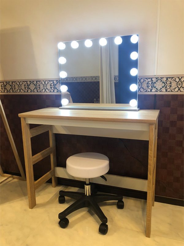 BARE_SA_0006_874C632E-D798-43CC-BFFA-0124F9C552C3